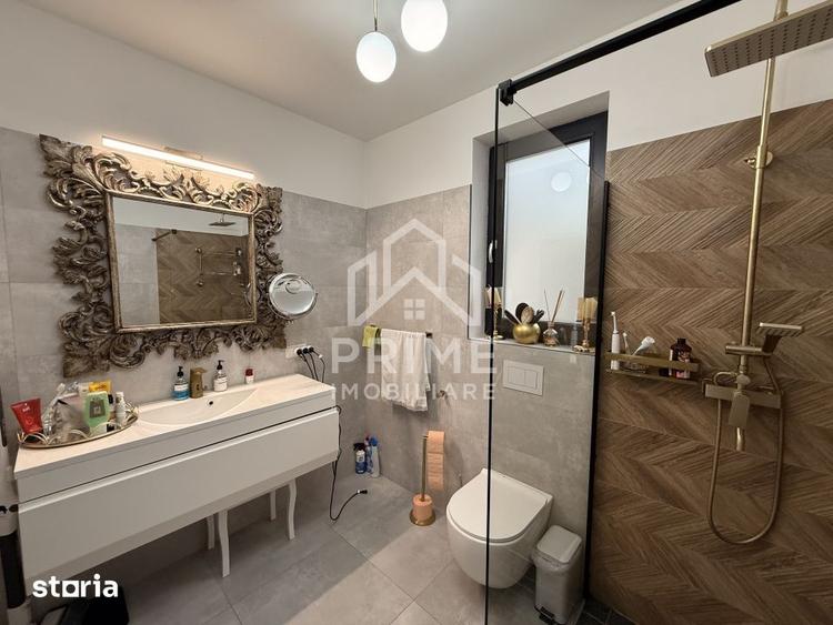 Casă cu 4 camere cu Teren 550 Mp în Cetate
