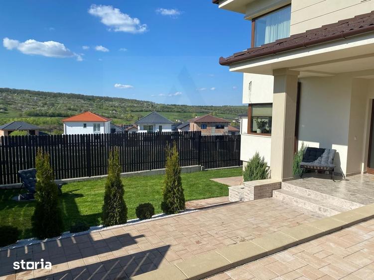Casa ultrafinisata 199 mp utili garaj si teren 410 mp in Cisnadioara - 4