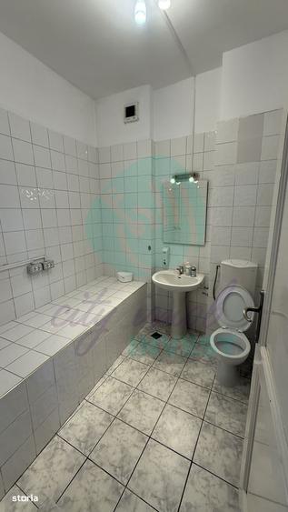 Casă cu 4 camere cu Teren 107 Mp în Moșilor