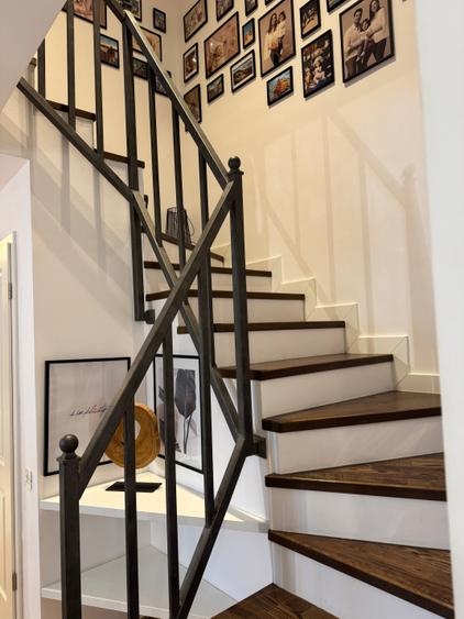 Casa parter +etaj gradina si terasa superba- COMISION 0% - 13