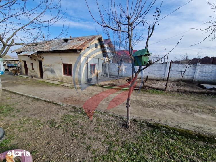Casă cu 3 camere cu Teren 5473 Mp în Scăești
