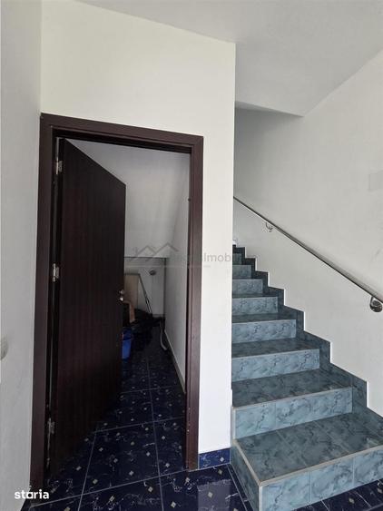 Casă cu 4 camere în Sânmartin