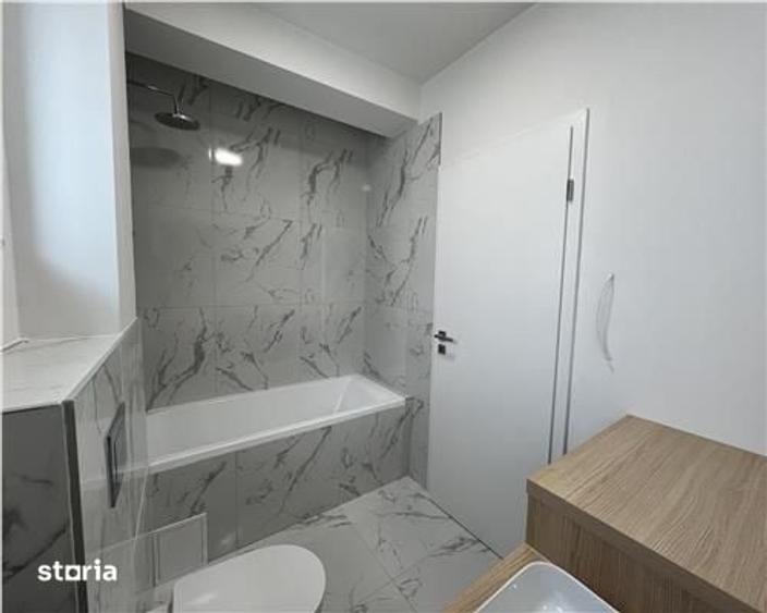 Apartament cu 3 camere în Cristian