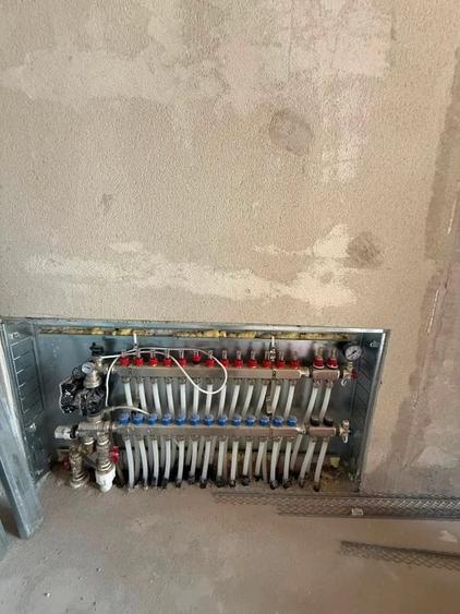 Casă cu Teren 800 Mp în Central