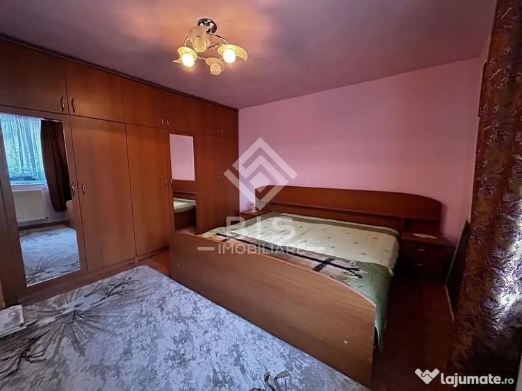 Casă cu 4 camere cu Teren 2600 Mp în Sărata