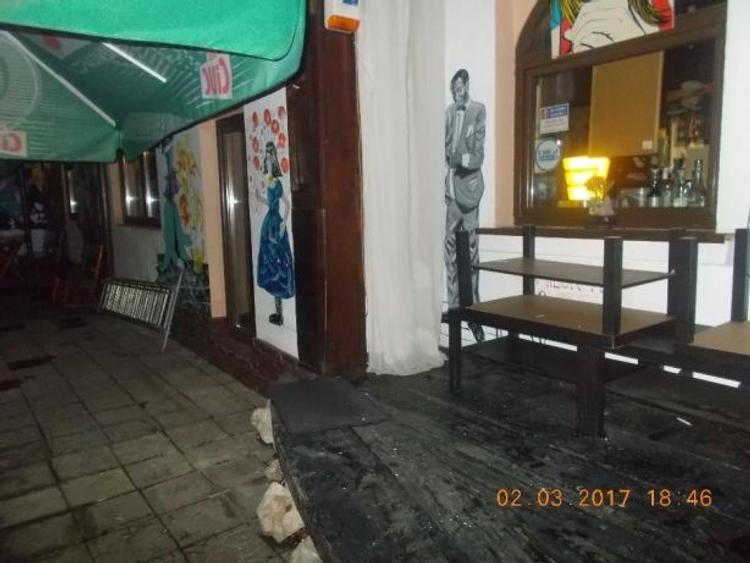 Casă individuală cu 4 camere cu Teren 321 Mp în Eroii Revoluției