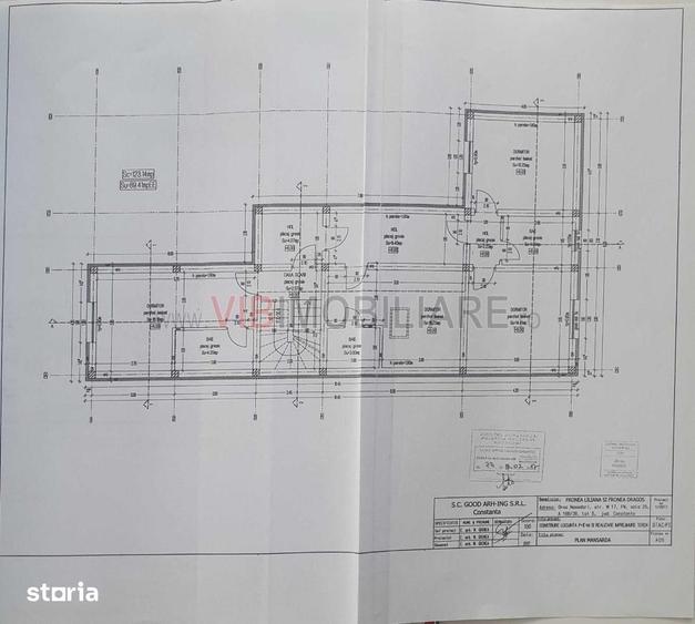 Casă cu 10 camere cu Teren 375 Mp în Central