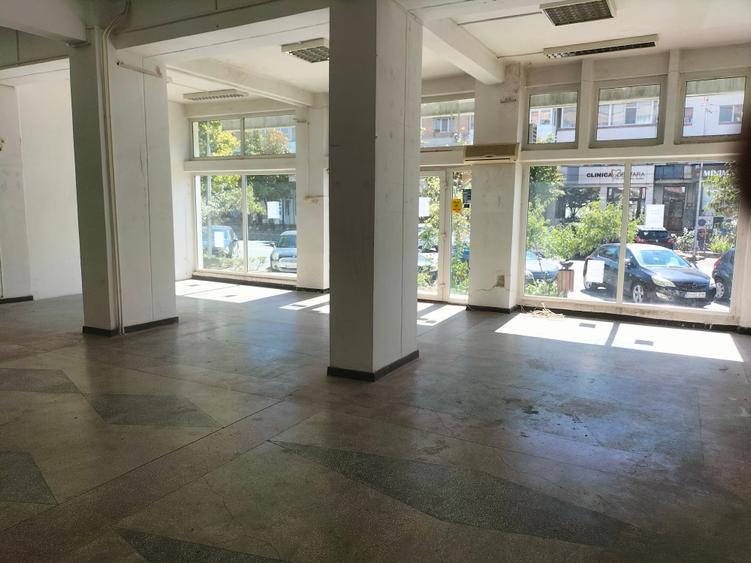 Spațiu comercial, de 142 mp, în Central