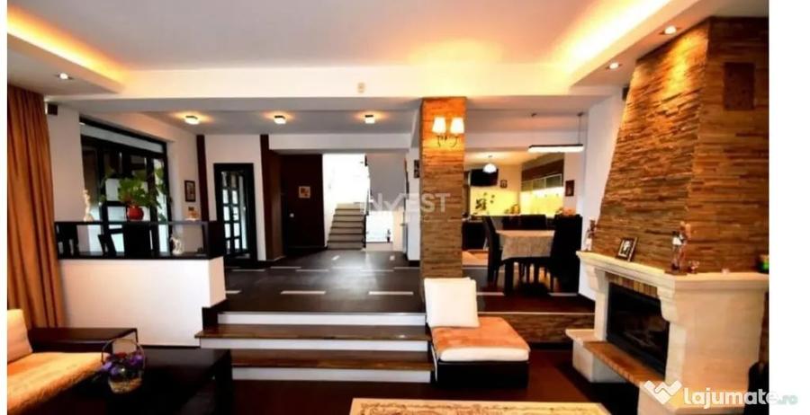 Casă cu 6 camere cu Teren 500 Mp în Central