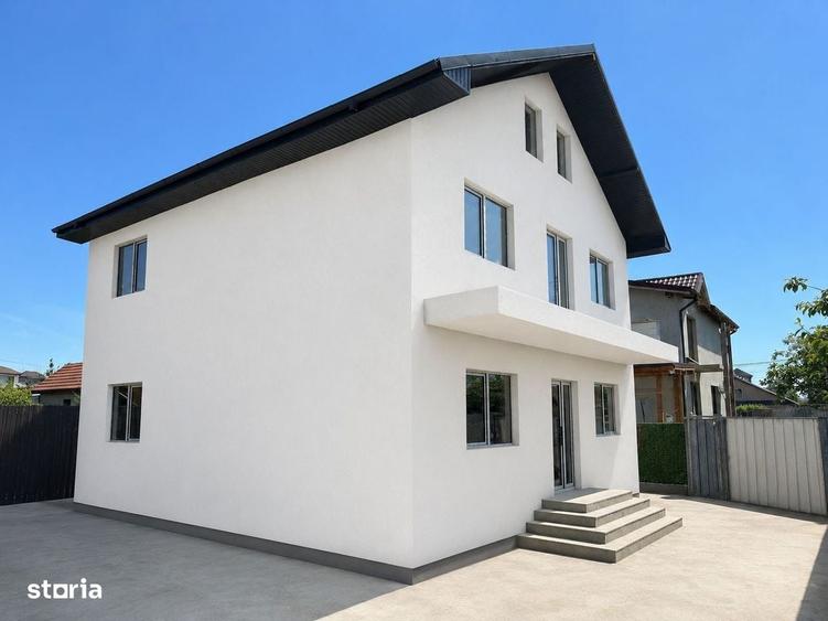 Casă cu 4 camere în Lumina