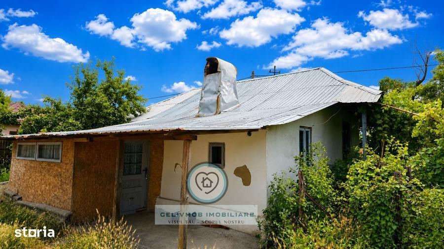 Casă cu 4 camere în Malamuc