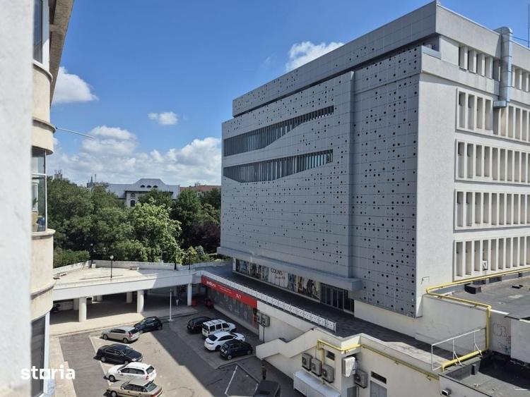 Apartament cu 3 camere decomandat, mobilat în Ultracentral