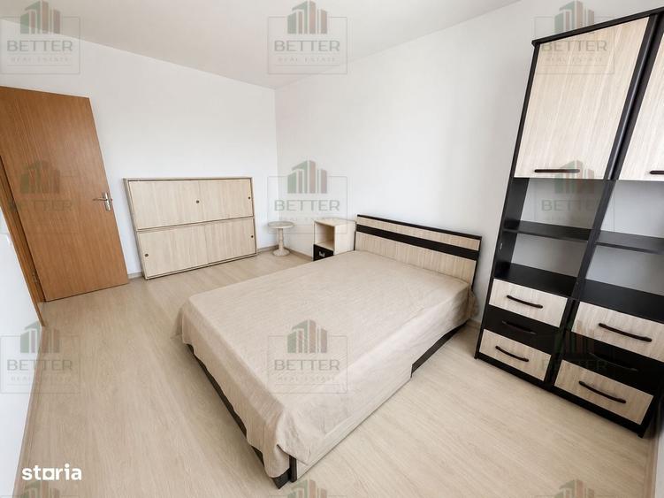 Apartament cu 3 camere semidecomandat în Metalurgiei