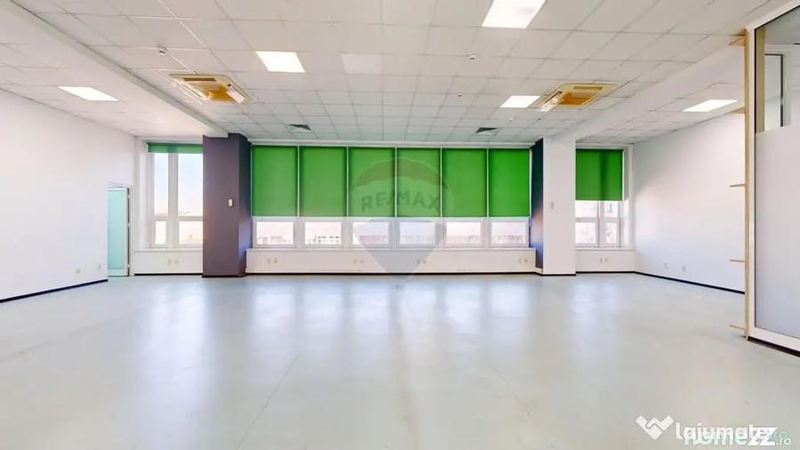 Spațiu comercial, de 513 mp, în Centrul Civic