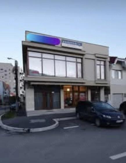 Spațiu comercial, de 50 mp, în Central