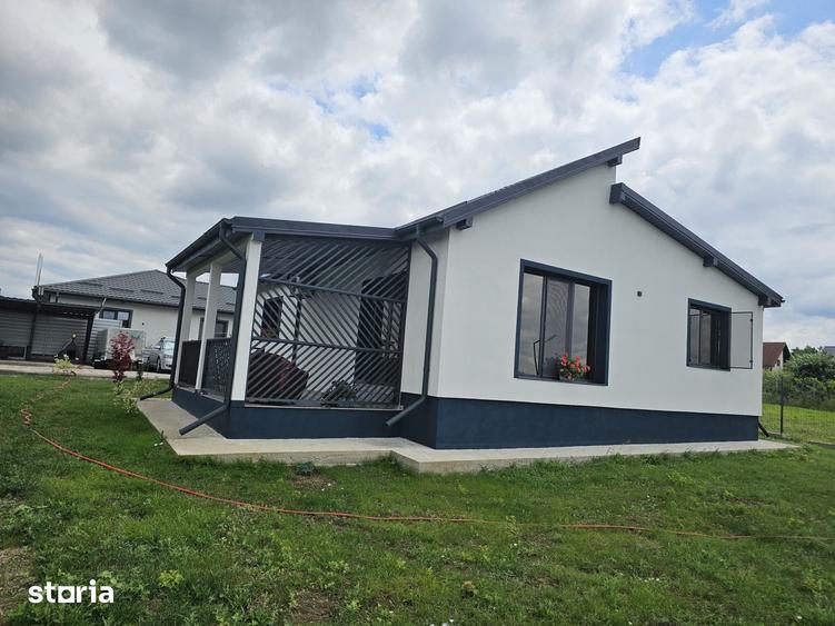 Casă cu 4 camere cu Teren 600 Mp în Central