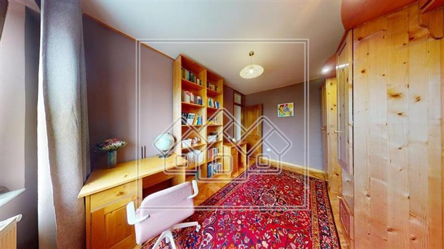 Ap decomandat, 4 camere, balcon, priveliste superba - M. Viteazu - 13