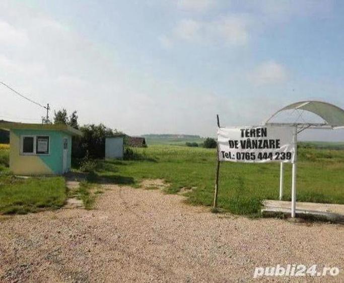 Teren de 11200 mp, în Central