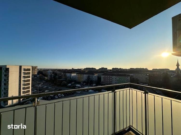 Apartament cu 3 camere decomandat în Nufărul