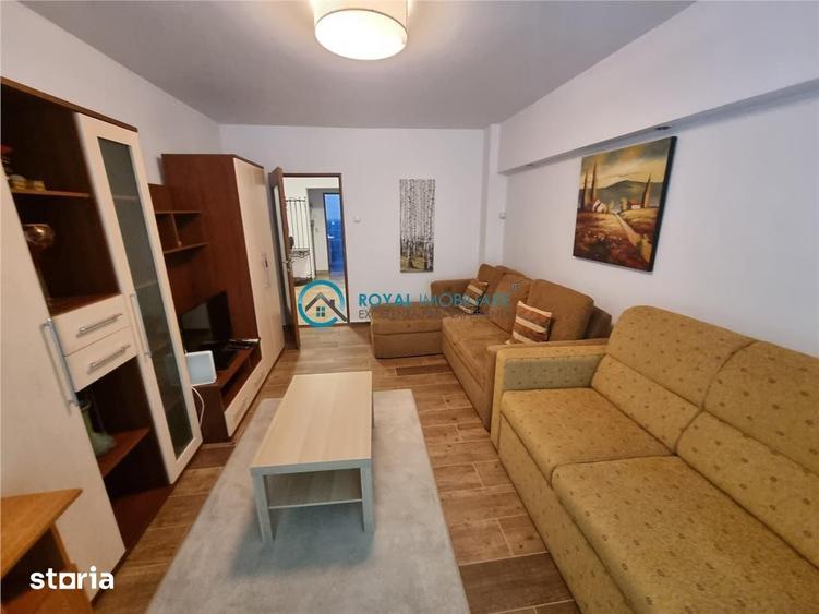 Royal Imobiliare - Vanzare Apartament zona Ultracentrala - 1
