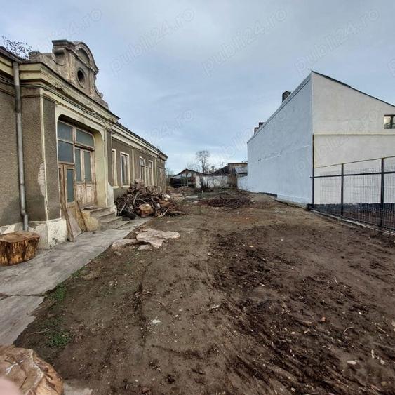 Teren Construcții intravilan de 600 mp, în Dorobanți