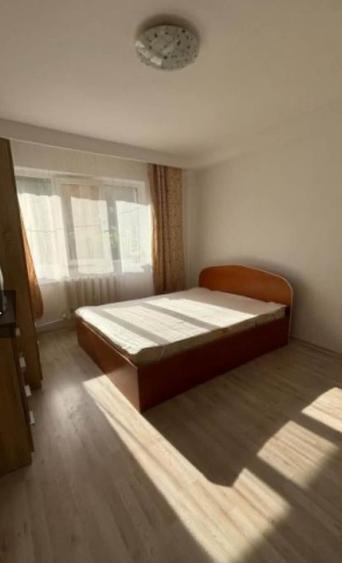 Garsonieră semidecomandată în Poarta 6