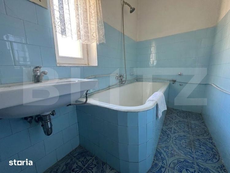 Casă cu 4 camere cu Teren 2534 Mp în Brănișca