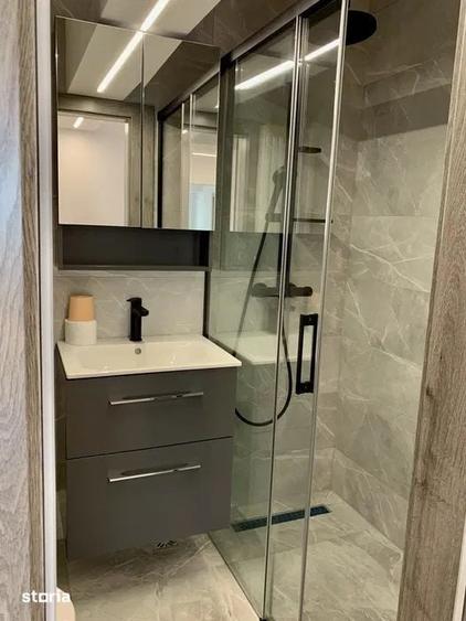Apartament cu 4 camere, mobilat în Ultracentral
