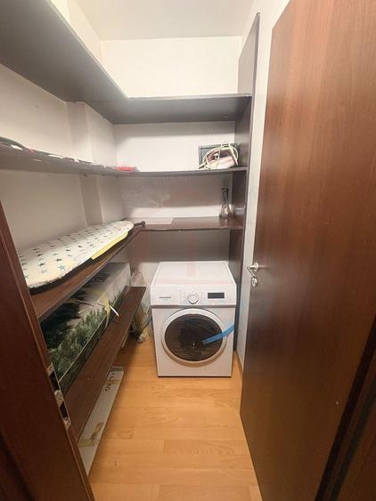 Apartament cu 2 camere decomandat, mobilat în Ultimul leu