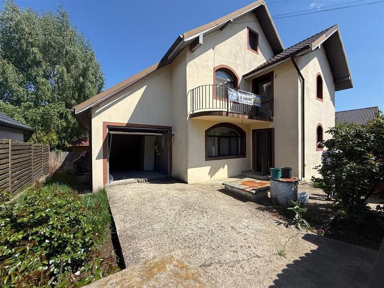 Casă cu 4 camere cu Teren 450 Mp în Lunca Cetățuii