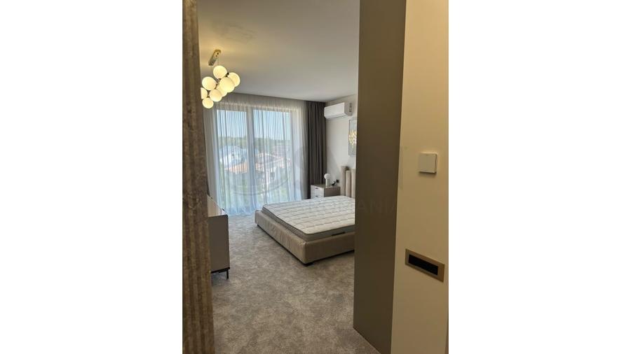 Apartament cu 3 camere decomandat, mobilat în Pipera