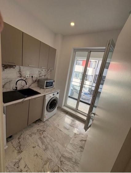 Apartament cu 2 camere decomandat, mobilat în Drumul Taberei