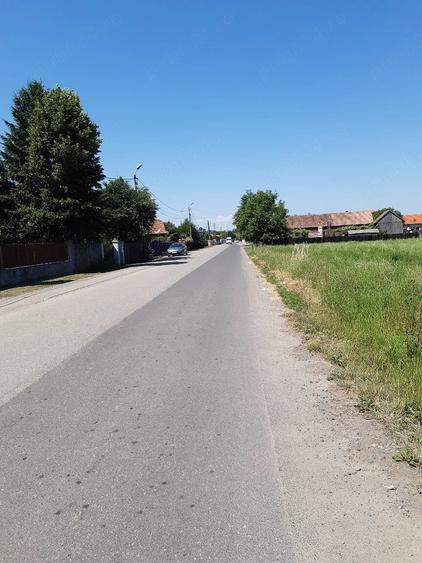 Teren de 2325 mp, în Central
