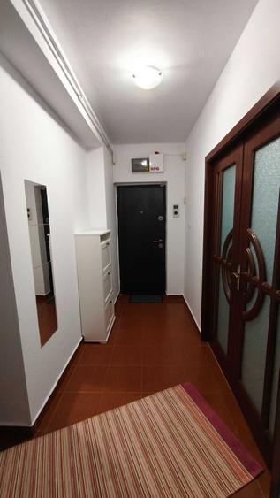 Apartament cu 3 camere decomandat, mobilat în Militari