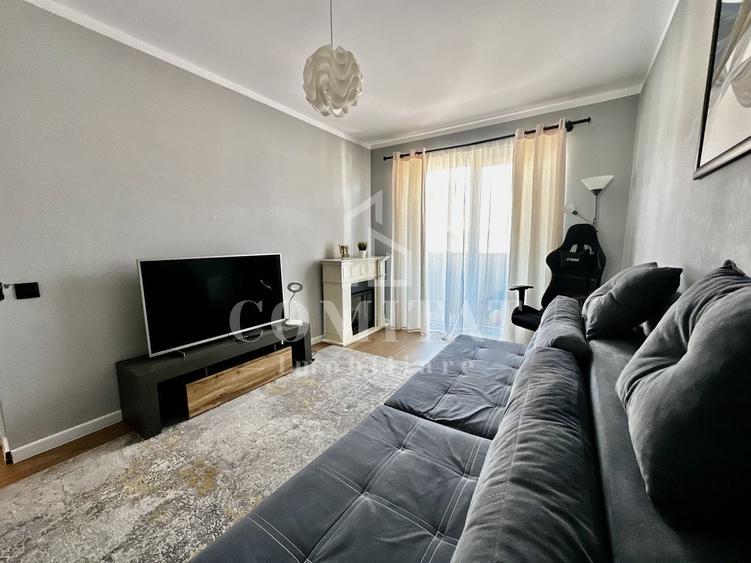 Apartament cu 2 camere decomandat, mobilat în Florești