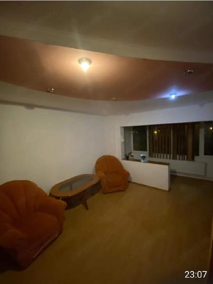 Apartament cu 2 camere decomandat în Steaua