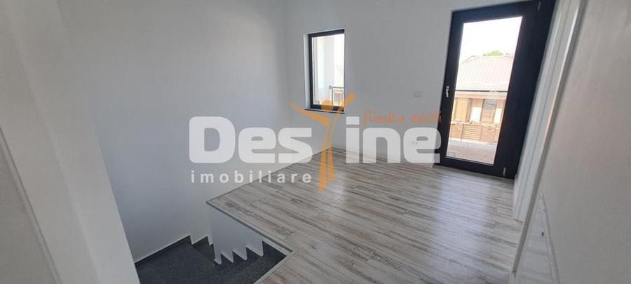 Casă cu 4 camere cu Teren 350 Mp în Miroslava