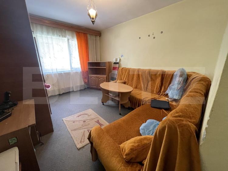 Garsonieră decomandată, mobilată în Central