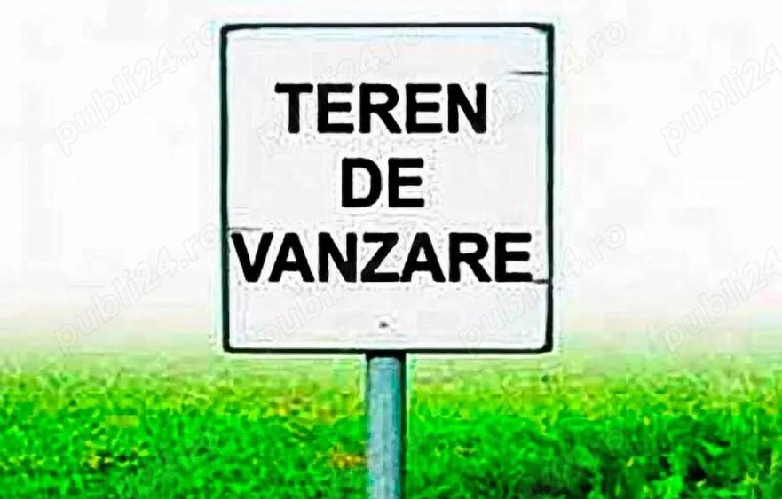 Teren de 4500 mp, în Central