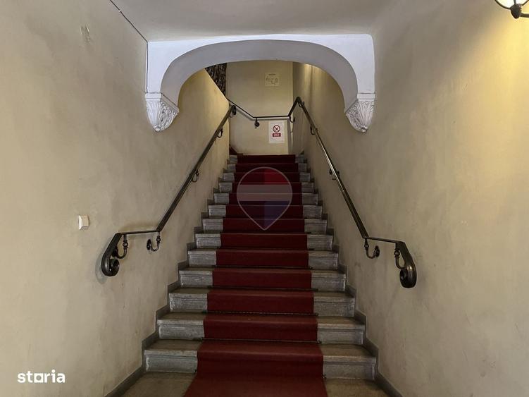 Apartament cu 4 camere în Dacia