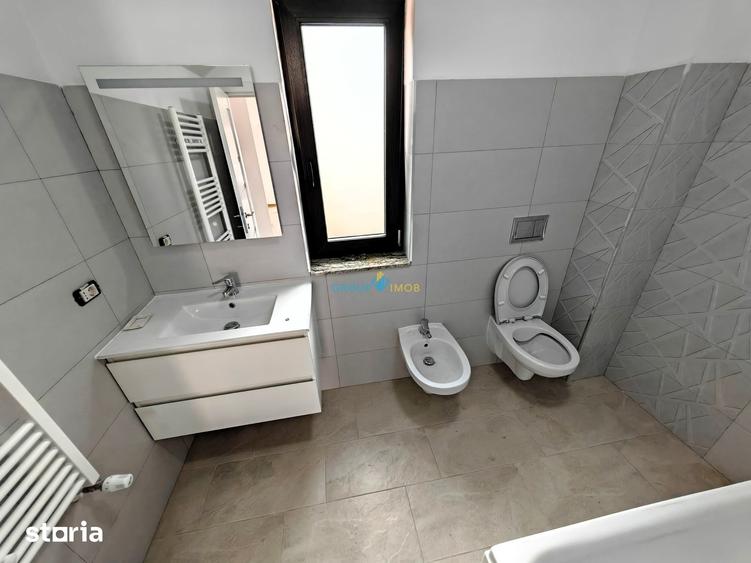 Casă cu 4 camere cu Teren 427 Mp în Letea Veche