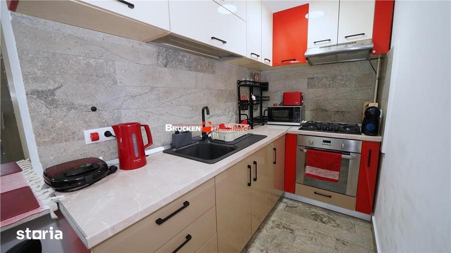 Casa curte comuna | Constructie 2015 | Regim S+P+M | Zona centrala - 6