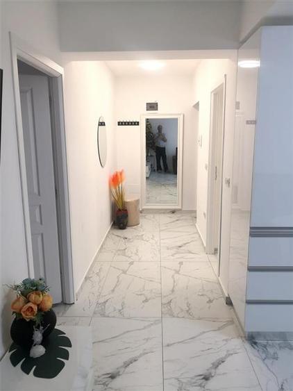 Apartament cu 2 camere decomandat, mobilat în Valea Adâncă