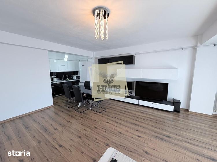 Apartament cu 3 camere decomandat, mobilat în Central