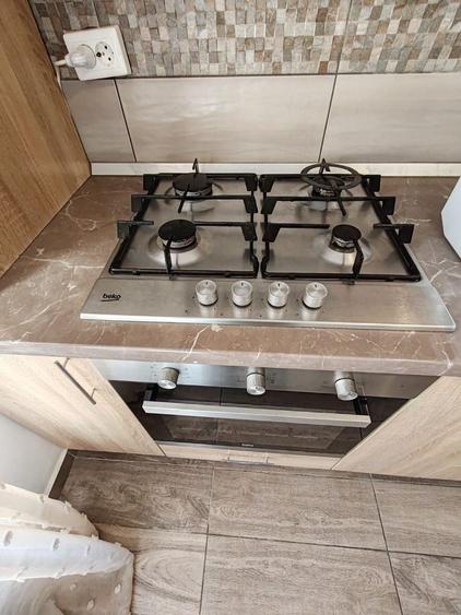 Apartament cu 3 camere decomandat, mobilat în Metalurgiei