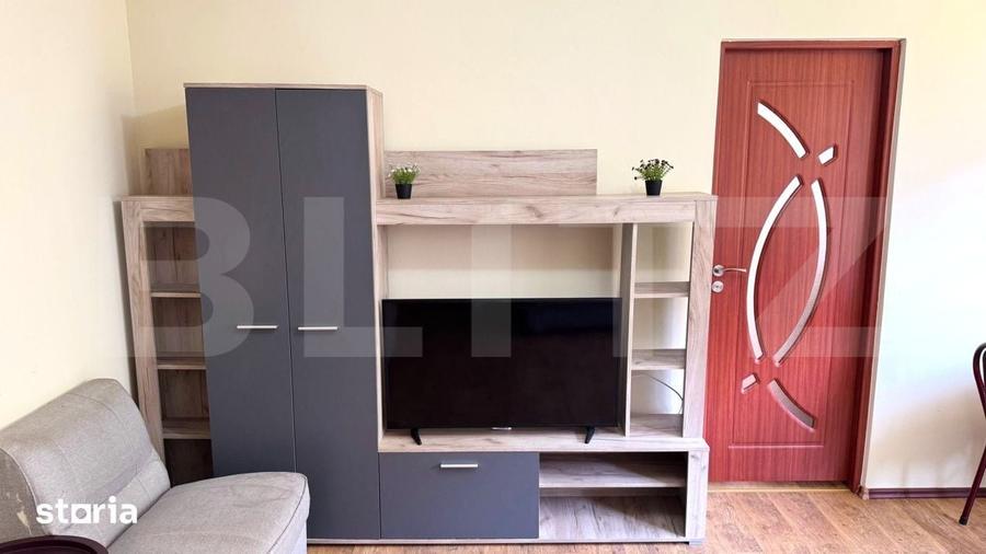 Vand apartament cu doua camere, la etajul 1, in zona Lama - 8