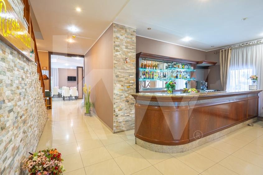Hotel/Pensiune, de 760 mp, în Cârța