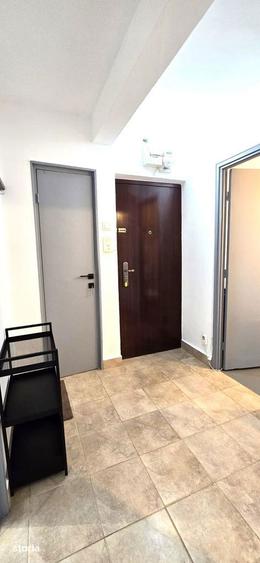 Apartament cu 2 camere decomandat în Șerban Vodă