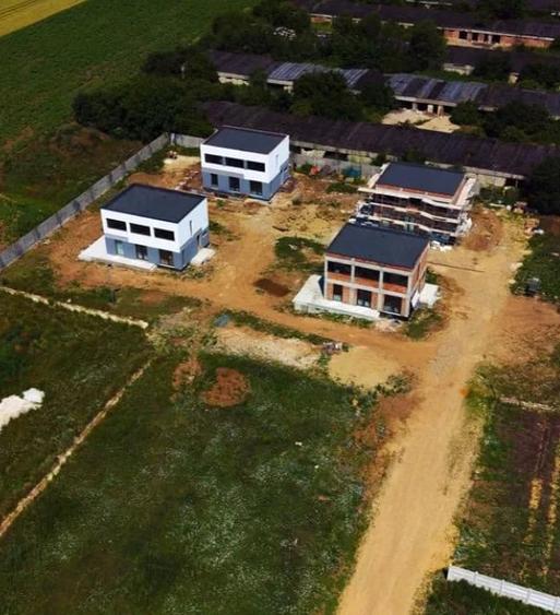 Casă cu Teren 550 Mp în Săftica