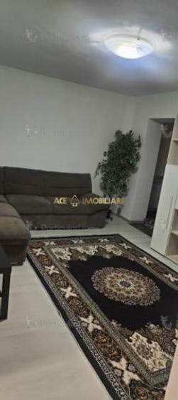 Apartament cu 2 camere semidecomandat, mobilat în Timpuri Noi